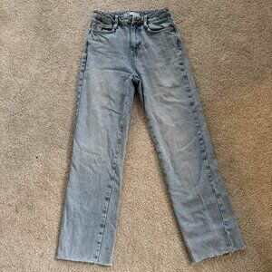 Zara High Rise Straight Leg Jeans Light Wash Raw Hem Size 0 (EUR 32)